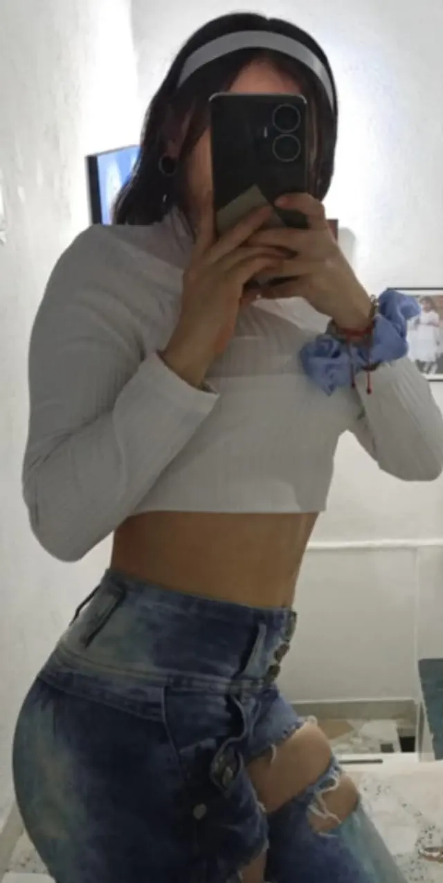 escort-media-601fc169-859e-48ee-bc40-2a211c9b0e8d