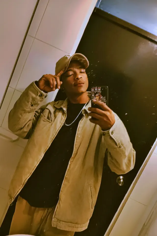 escort-media-60c67347-c1af-4feb-87ca-9301c3f5c6c2