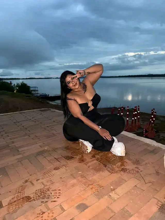 escort-media-613965cb-ed6a-4e92-a9c8-46ca19a8e96e