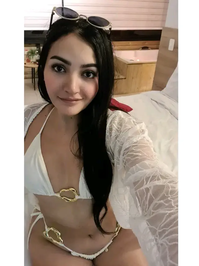 escort-media-617929aa-8b1b-49bc-979c-dc7df5ef580c