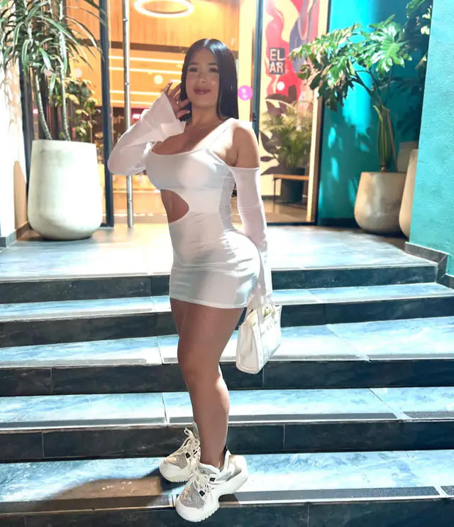 escort-media-61a8a6bc-d878-4adf-85c0-c925a871f02c