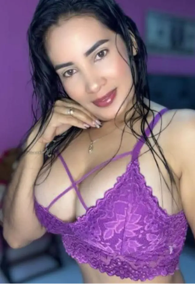 escort-media-61b9e929-4ed0-455d-b286-9ceeae6c555b