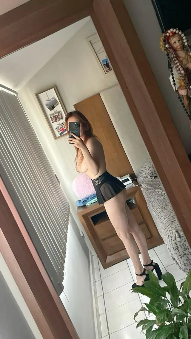 escort-media-61c3b7c1-6456-4c56-8c7d-497370a18c32