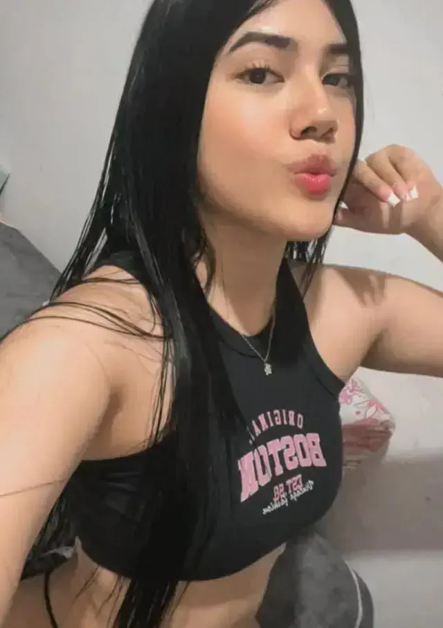 escort-media-61de47fd-4416-445a-8307-00e0b4b21459