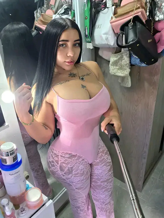 escort-media-61dff9a8-eddc-4c5c-8753-84a1f8a8b21b