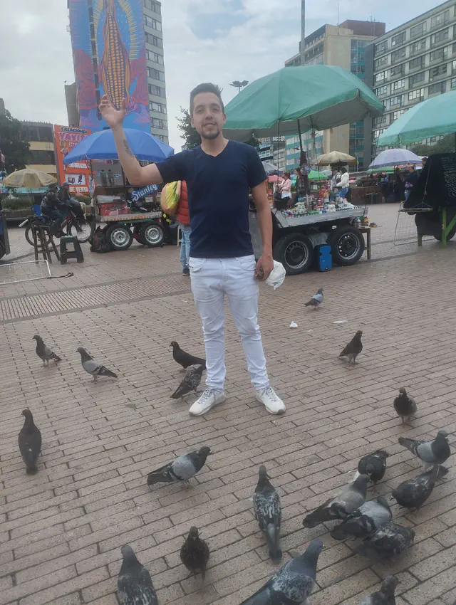 escort-media-62f59337-a740-414f-96b3-02b59a3480d8