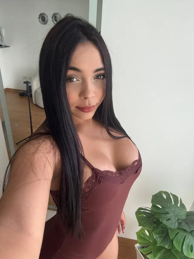 escort-media-6305193a-f699-4fd4-b12e-4bc22805681c