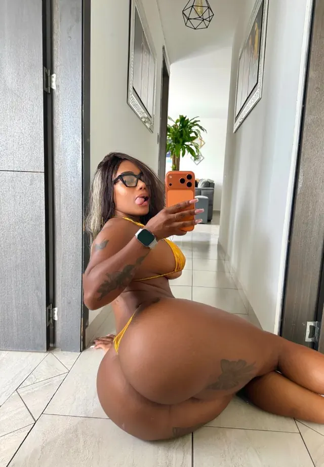 escort-media-631a315c-e548-49c3-a2c3-b94b7d2a046b