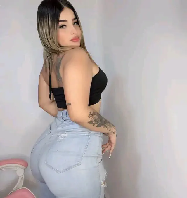 escort-media-63366018-97b1-4483-9d28-f23356b06c03