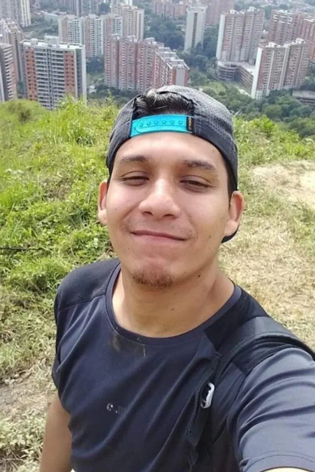 escort-media-637496a3-412d-40c6-b076-c9fc85707685