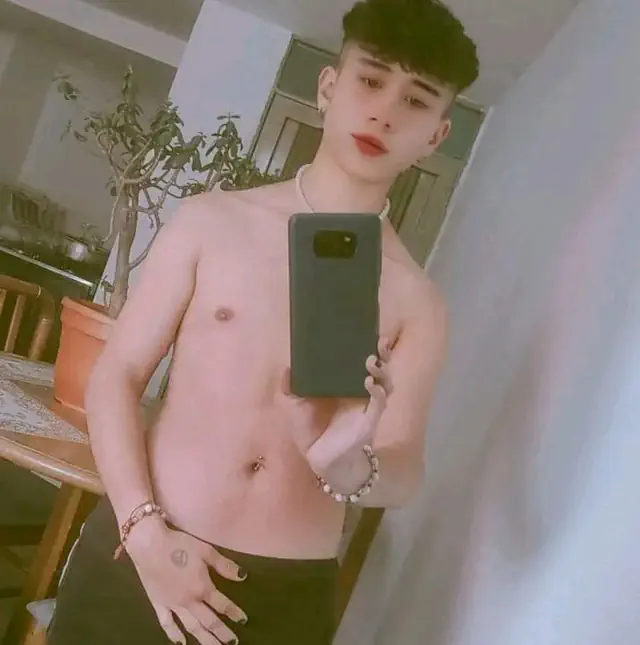 escort-media-638d96c3-30eb-4608-b585-7bc1143a119c