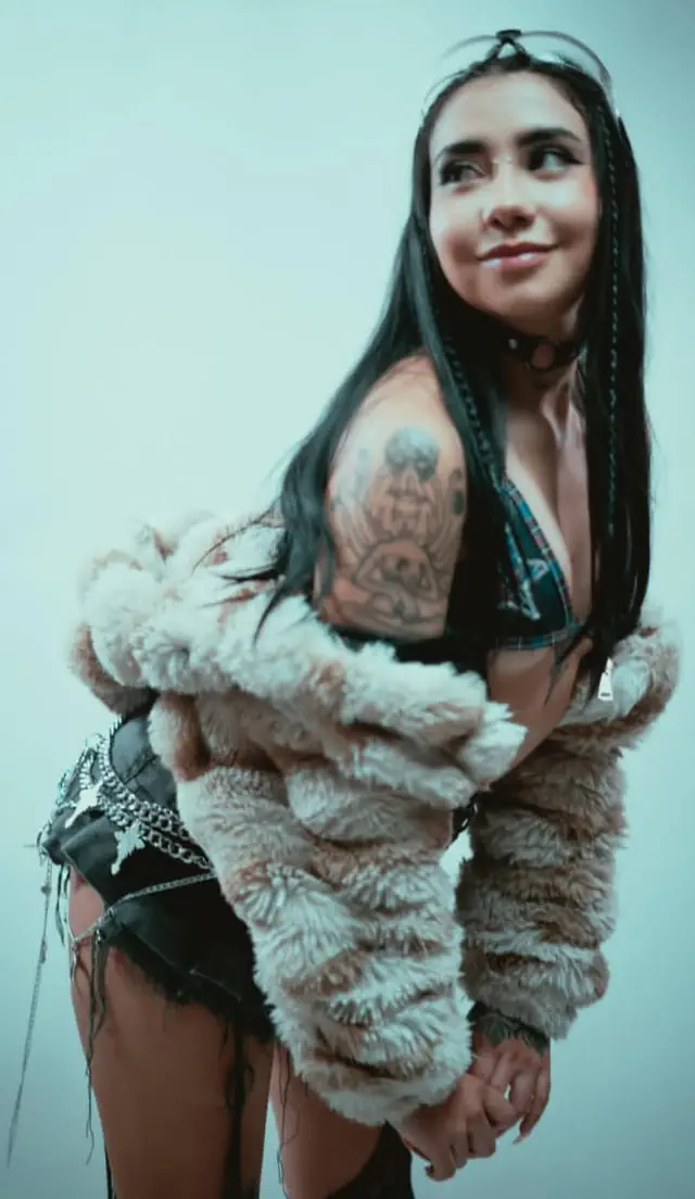 escort-media-63ab1d23-e93b-470b-bf4f-e28e6b75dc22