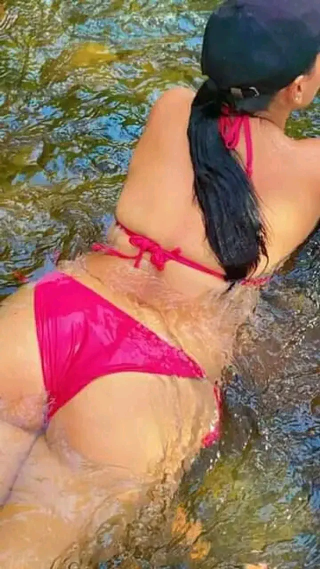 escort-media-63af28a9-a1d4-4e8c-9d42-b789cca35e6b