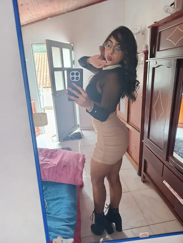 escort-media-641dd83e-670a-429f-89fd-208ae6434662