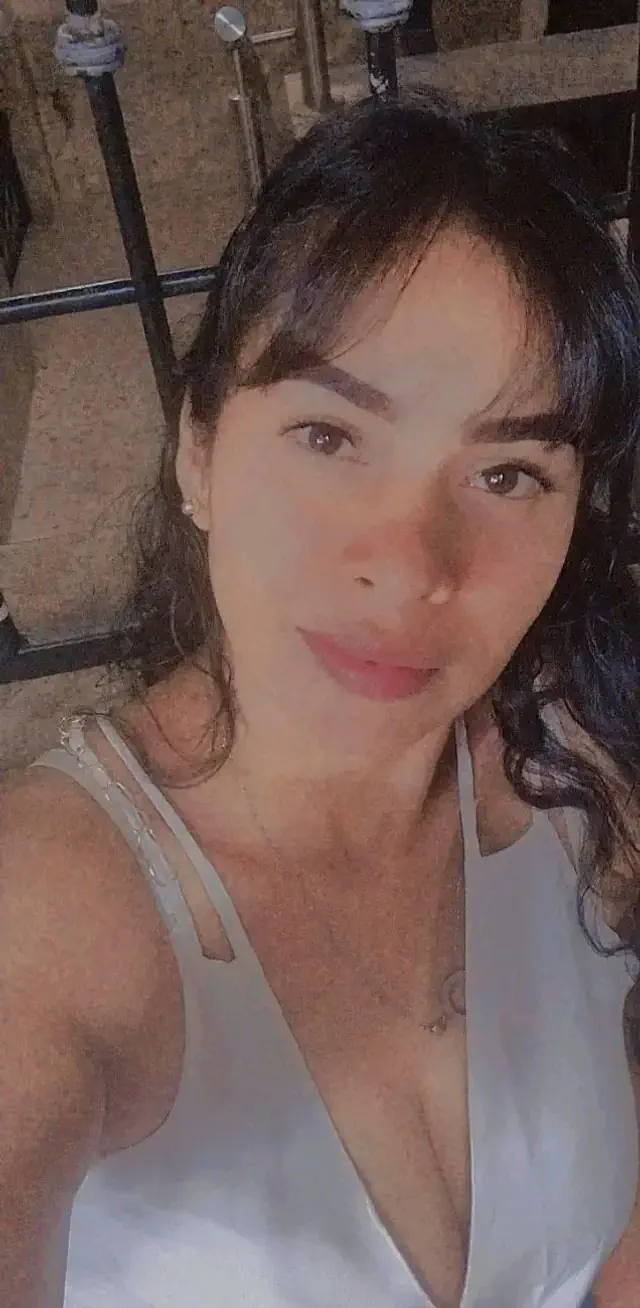 escort-media-6458f93e-0832-4a79-a071-37cb02e6e5b9