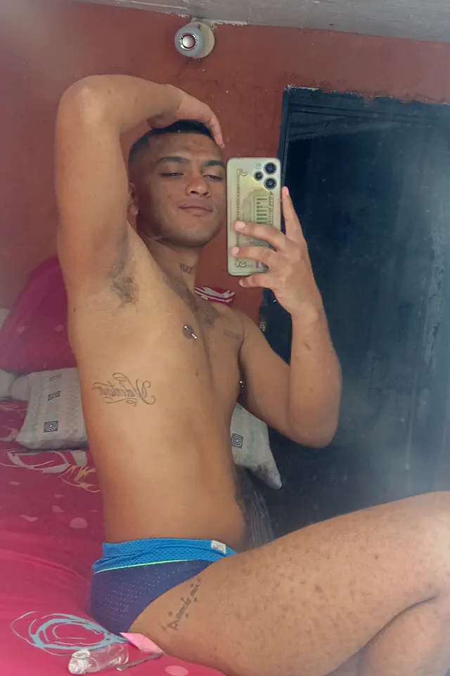 escort-media-64ad3d12-5ae6-4848-bc68-329447b47eb8