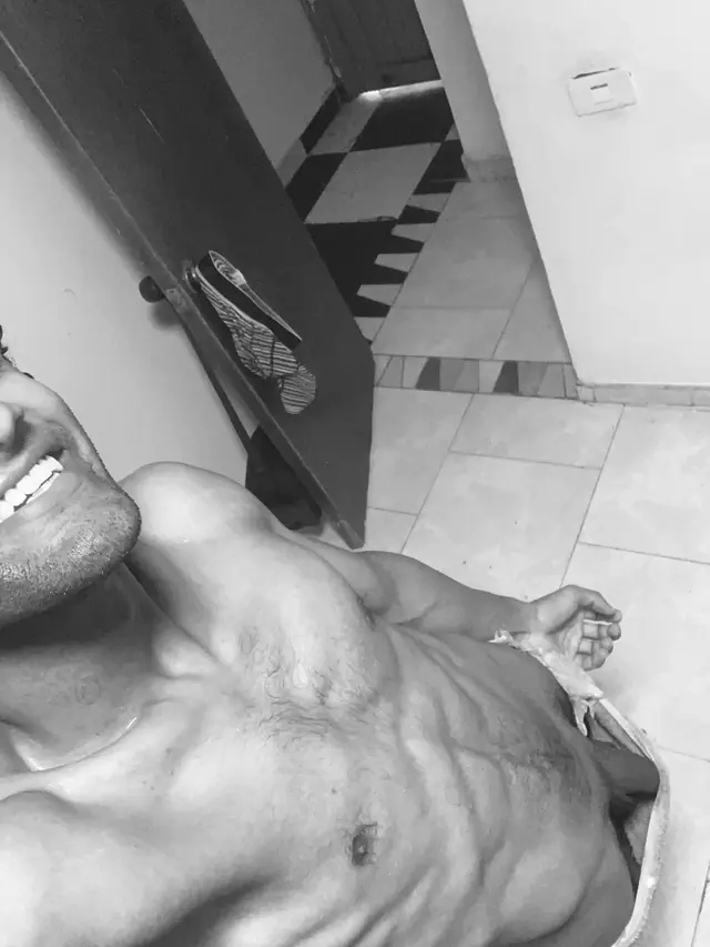 escort-media-6545eec9-6e00-41c4-a926-0843630e0499