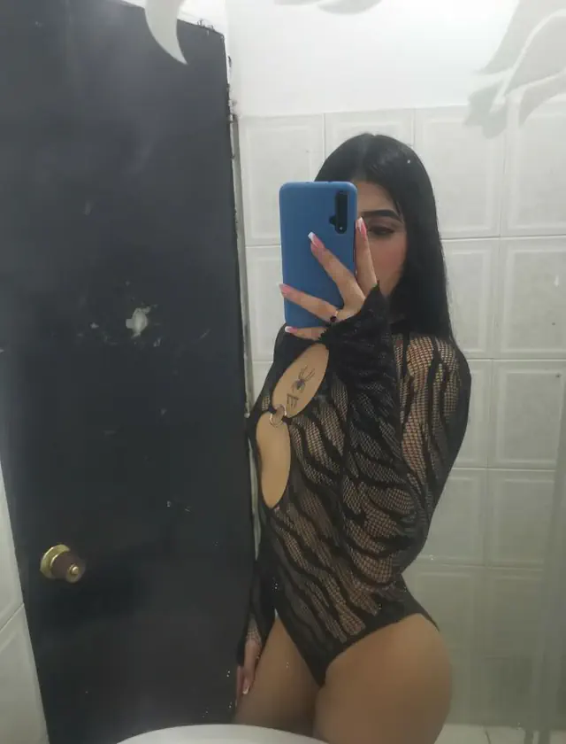 escort-media-655afeef-2592-4e48-9856-029bf1b8ff62