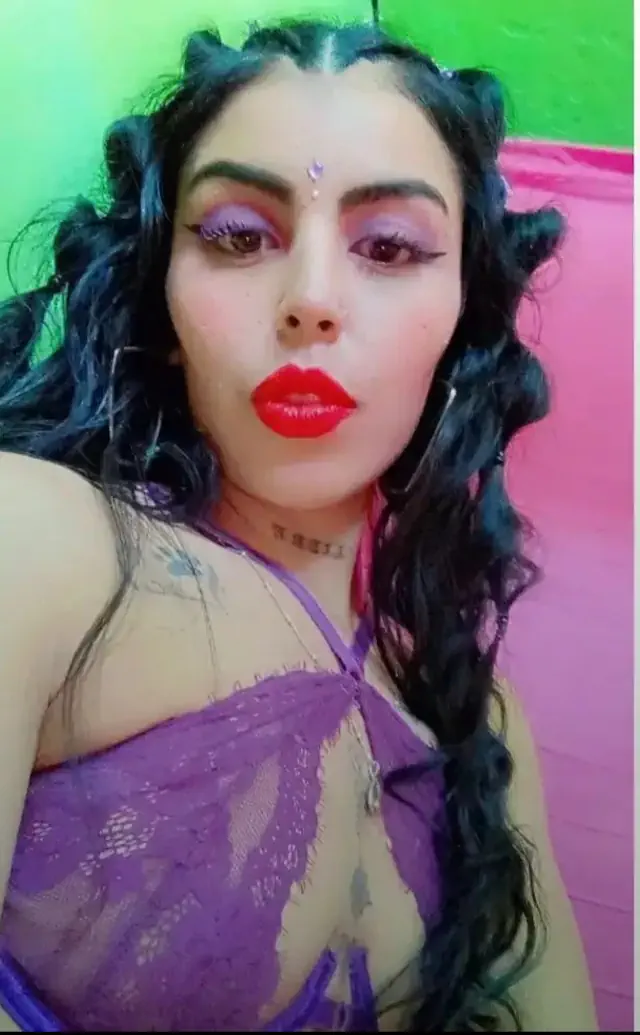 escort-media-6585d82d-6cc6-4c12-9460-f9fcee1971f7