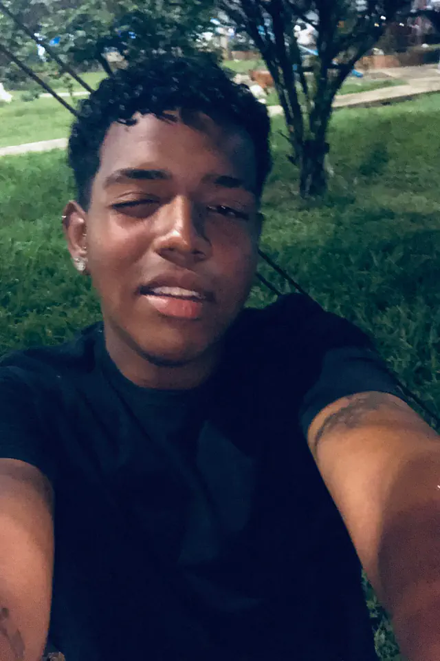 escort-media-66047a4a-aa13-4053-ad75-32a7212d6432