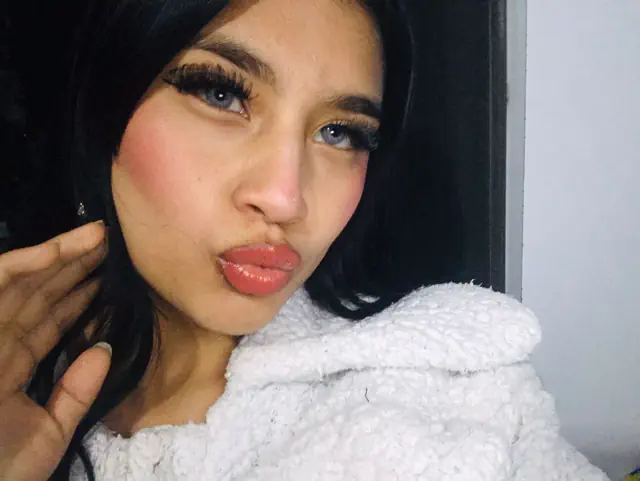 escort-media-66957b34-43e4-4012-b411-21d2820373dd