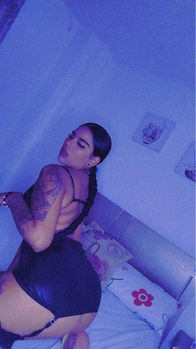 escort-media-677930f4-ea0a-432f-34f8-79c53d162f00