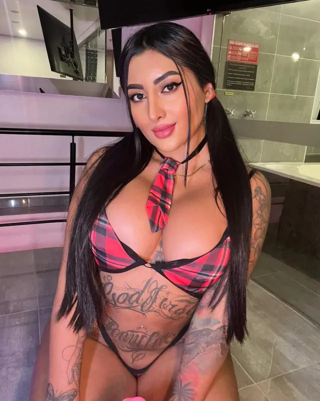 escort-media-677bd818-d3e0-4a45-ab3f-98eb56cefc21