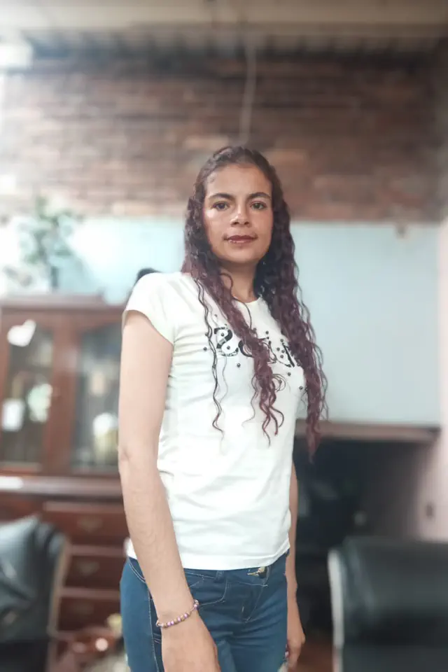 escort-media-679b9ca5-efc1-4339-97a8-fd707eb87b83