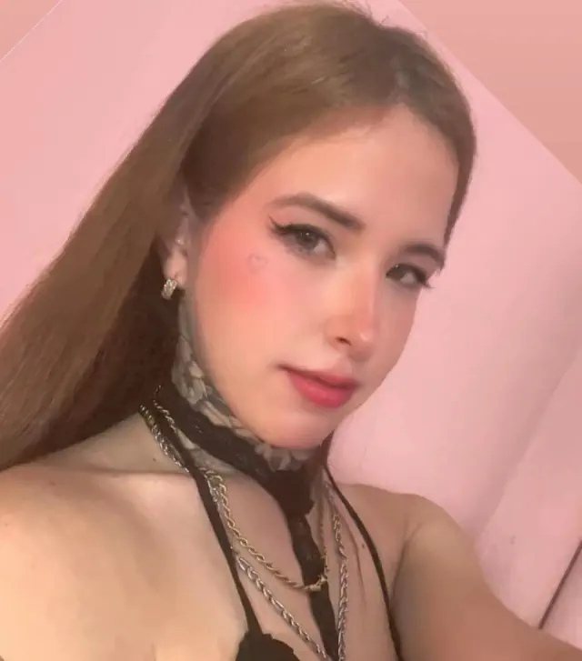 escort-media-67b8ff52-1507-4cfc-a3b7-1abdceaf915c