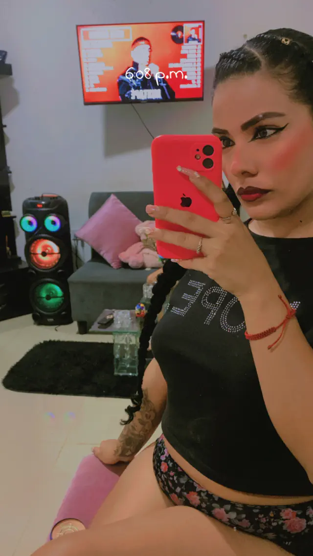 escort-media-682d7659-f2a4-4ab4-99cb-84a9dbe65762