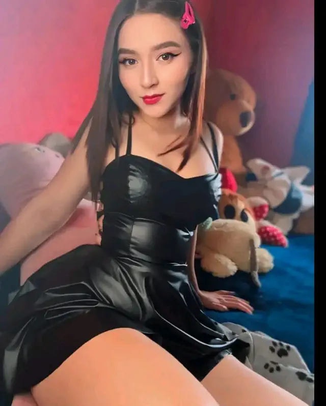 escort-media-68bfaf01-f6c1-4e50-9d84-4a528b7974b3