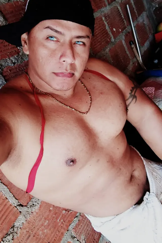 escort-media-697448c2-608c-411a-9917-e239eb068368