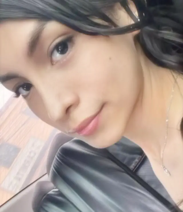 escort-media-6993ef7f-e480-4a7c-99a8-7f15b3e5b12c