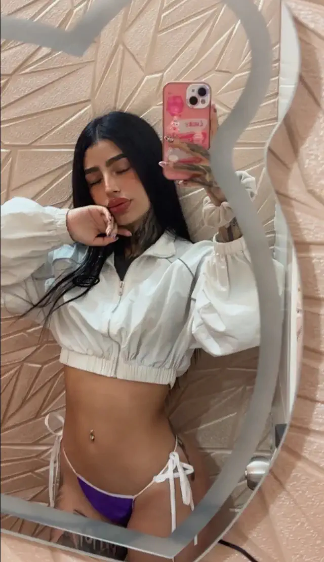 escort-media-69cbee0f-c1d9-433c-8f87-63b85a418381