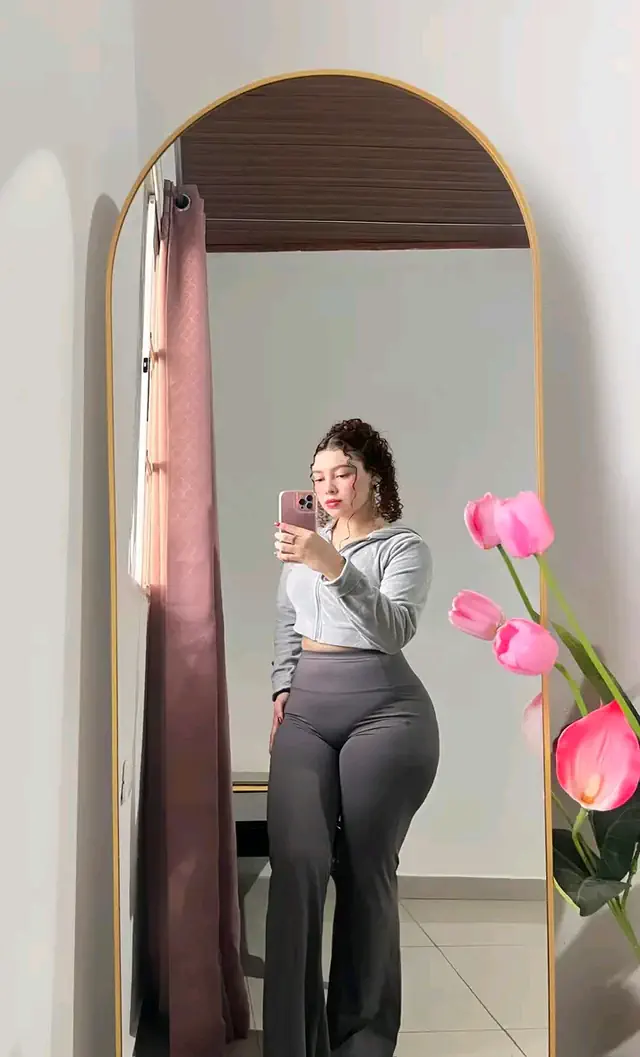 escort-media-6b1f5ffa-fdba-468c-b369-9b62c130b524