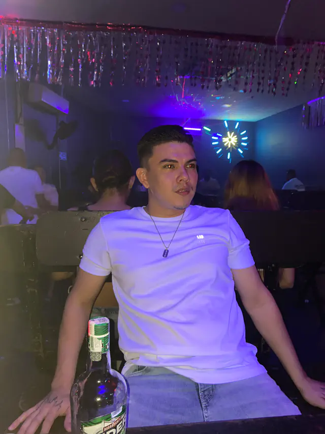 escort-media-6b794455-7032-4d99-beb0-e145e0d85d86