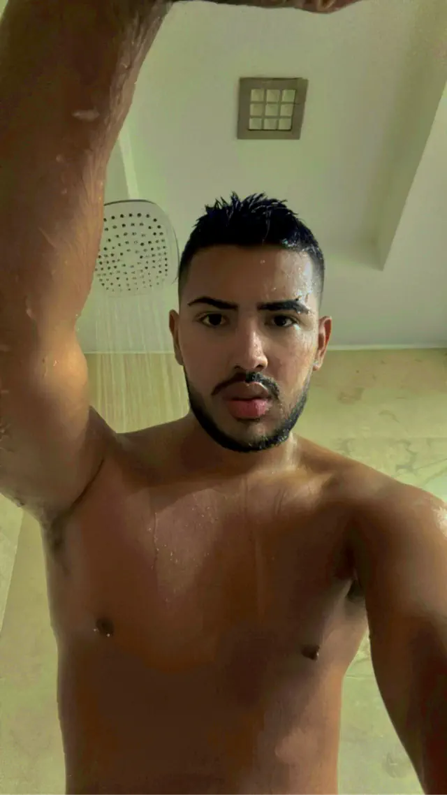 escort-media-6c024616-ef97-4a35-8cc4-0fbe2e2ea544