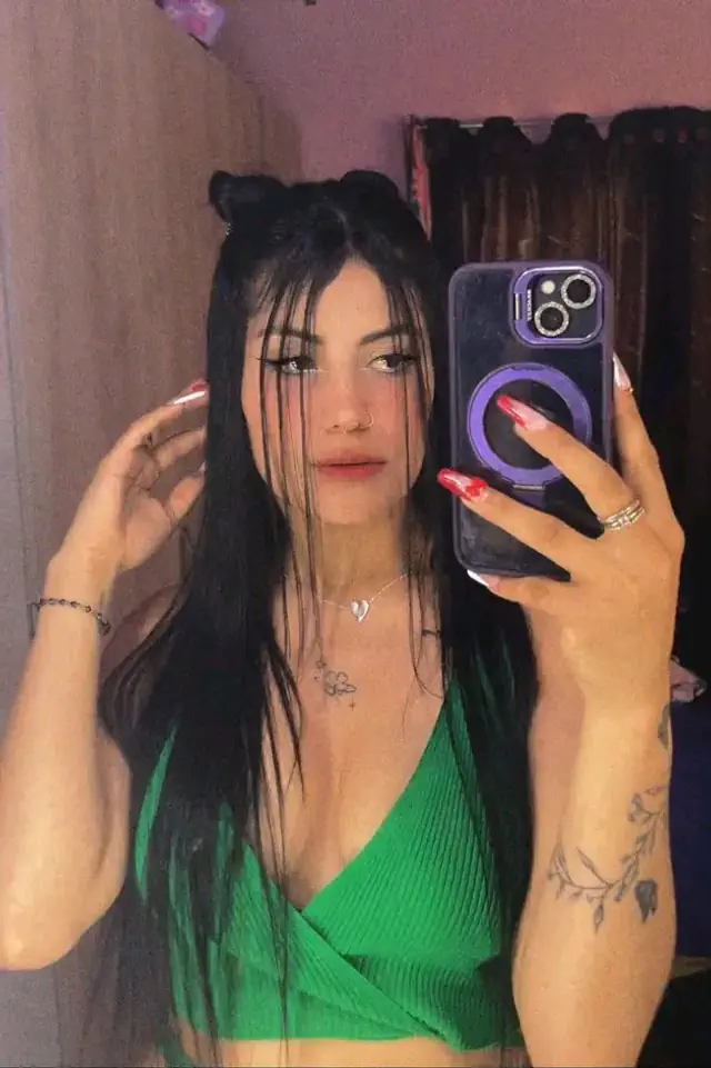 escort-media-6c203150-9516-49eb-878b-0ed2722a1747