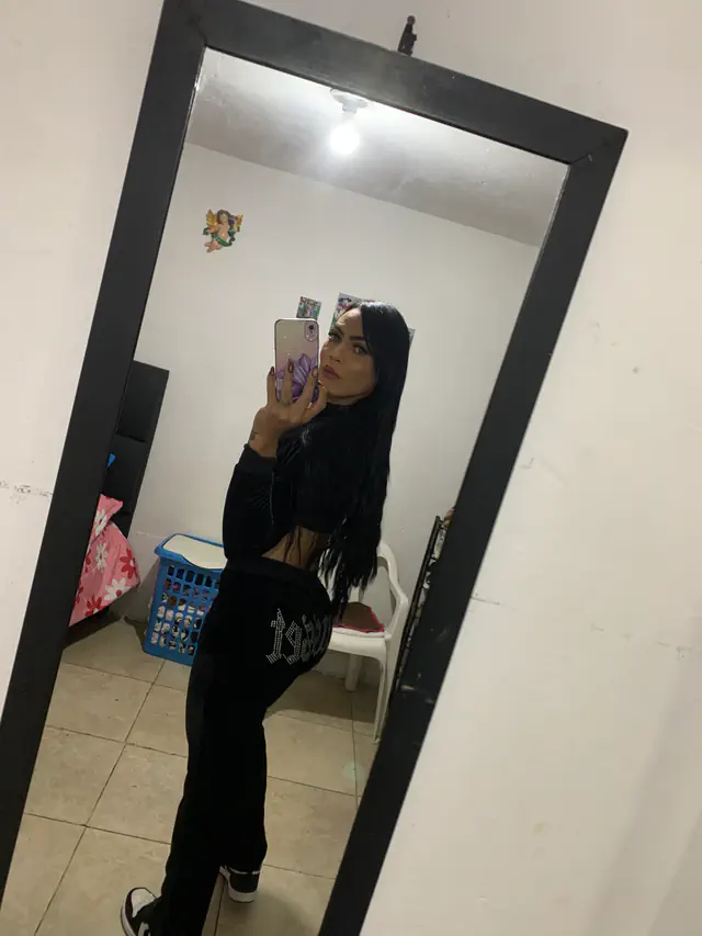 escort-media-6c8c2a97-d5d5-4ec7-81a7-dd81eedc6a4c