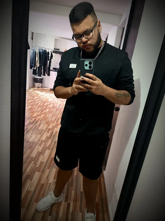 escort-media-6cb4e419-b715-4490-9aa3-189ae7d2fcfc