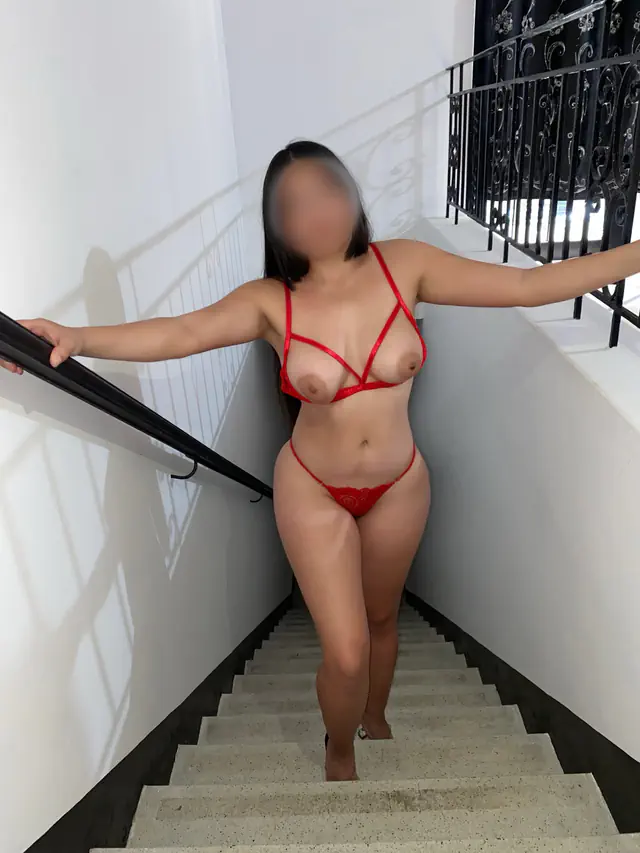 escort-media-6cc92cdd-82ee-4e0b-9ad1-95e215d767bb