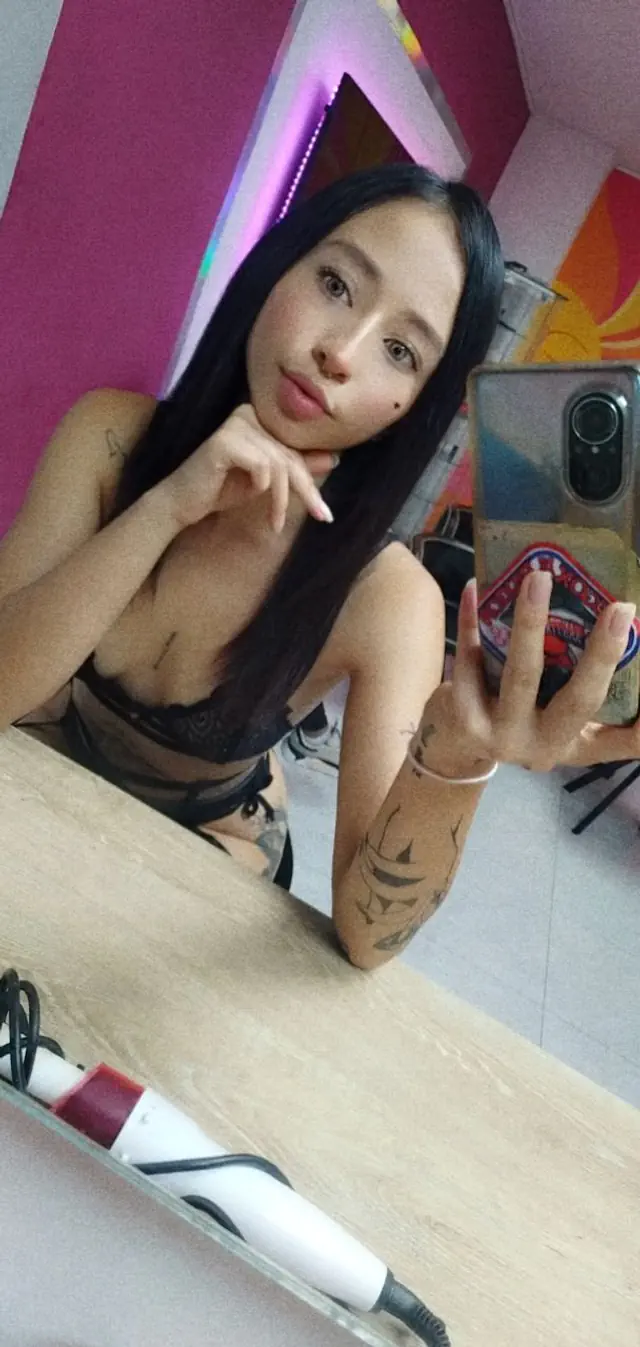 escort-media-6d5256bf-088d-443c-bc3c-b48efd4f38c3