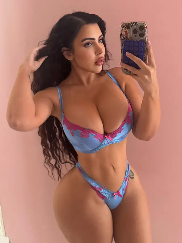 escort-media-6d6568c7-6bf1-47a3-ae63-1efd62ae9d6a
