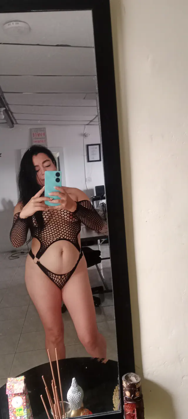 escort-media-6db57ca2-31ac-43e9-9b2b-dbf8a7af9764