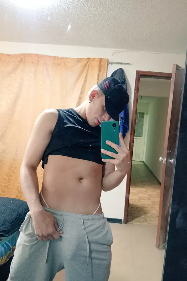 escort-media-6ece2482-02c6-4bfd-a5e8-d9a3308e2ddd