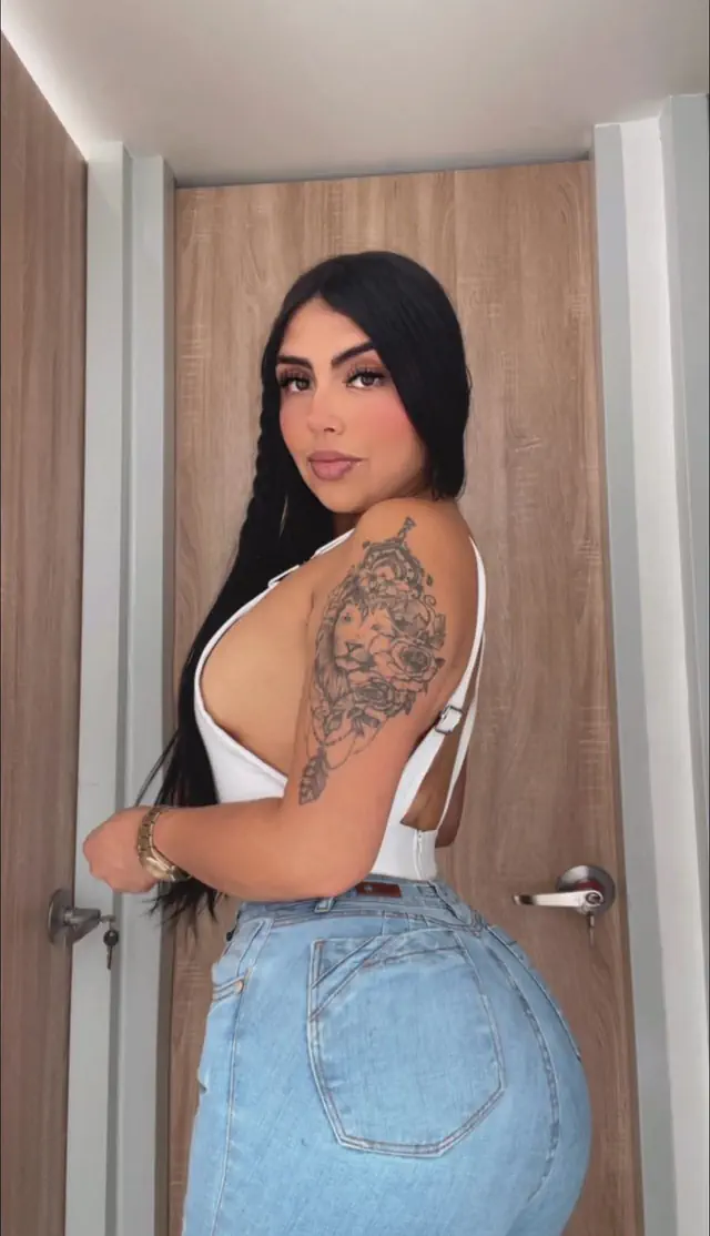 escort-media-7088d079-6d00-41d2-9a84-99c1e884fd30