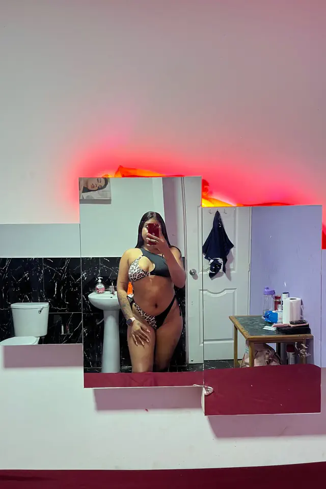 escort-media-70b1b8fc-3bf2-43c6-8b9a-4d9e581963e2