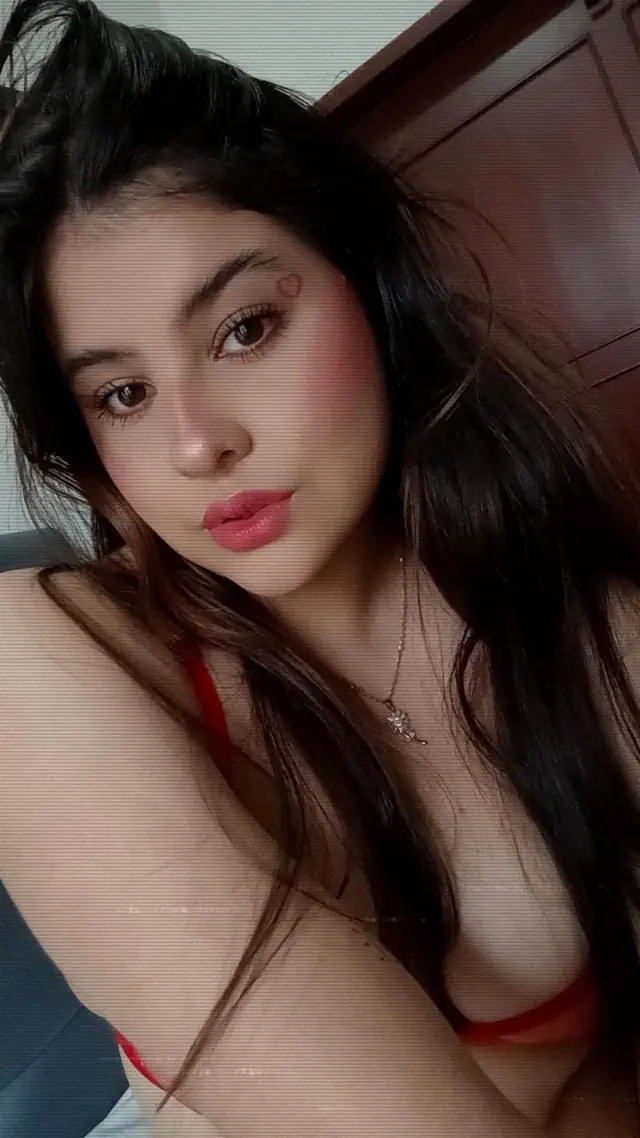 escort-media-7100a99d-bb64-41cc-8675-60856f9cc2a8