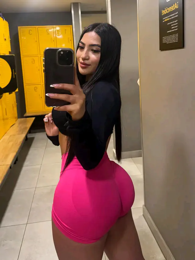 escort-media-717ed4f8-606d-4f44-99ce-be76c4324c09