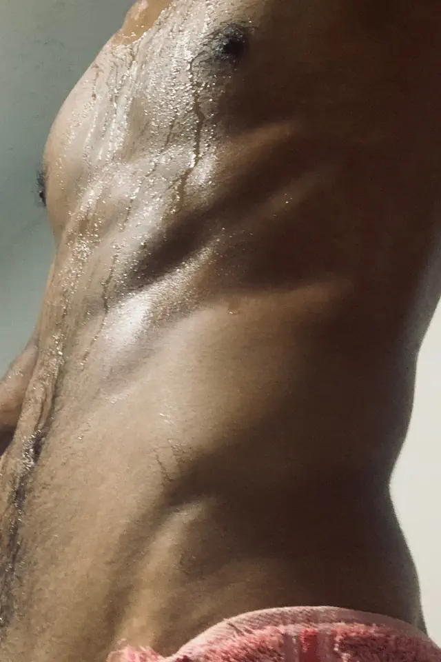 escort-media-71ee1fb8-2d00-4662-998b-2fdef9432bd9